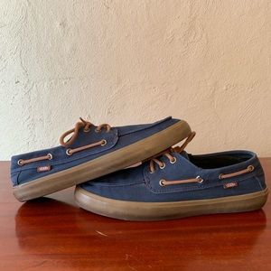 10.5 Vans Boat Shoe (used)